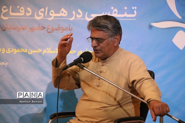 محفل خاطره گویی دو عکاس قمی از فتح خرمشهر