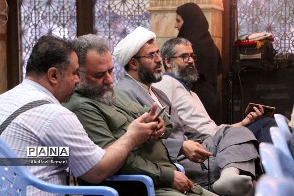 محفل خاطره گویی دو عکاس قمی از فتح خرمشهر