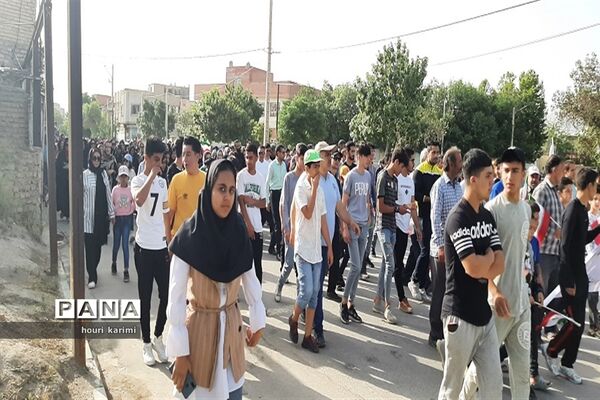 پیاده‌روی خانوادگی به‌مناسبت دهه کرامت در شهرستان مانه وسملقان