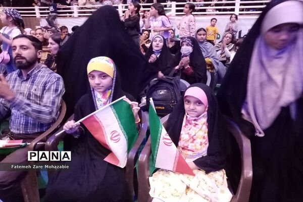 جشن بزرگ خانوادگی دهه کرامت