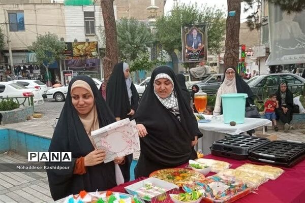 برگزاری جشن دهه کرامت درمنطقه باغ فیض اسلامشهر