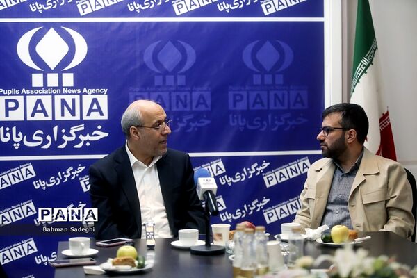 حضور رئیس کمیسیون عمران و حمل و نقل شورای شهر در خبرگزاری پانا