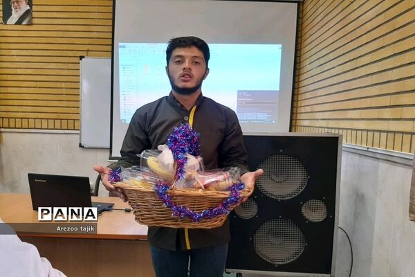 زیارت پرچم امام رضا (ع) در مدرسه استثنایی نور اسلام ورامین