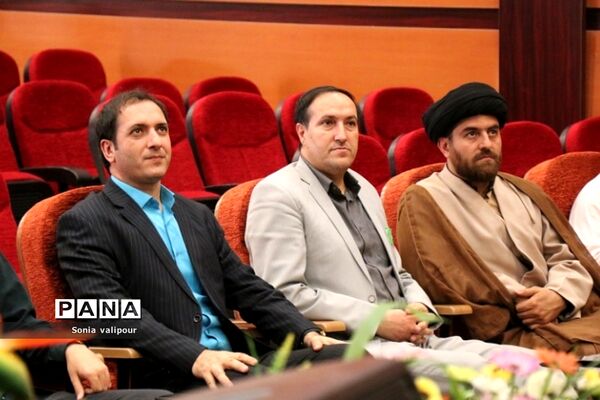 برگزاری اولین روز از دومین دوره مهندسی فرهنگی در سالن سجادیه