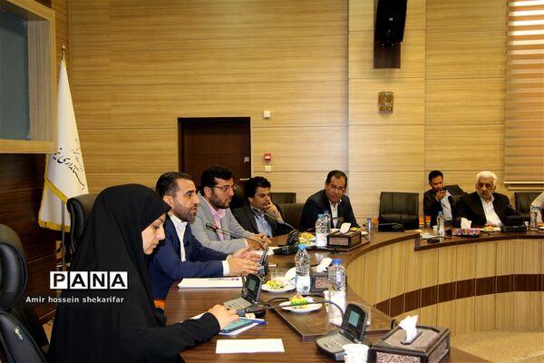 نشست خبری معاون سیاسی، امنیتی و اجتماعی استاندار یزد با موضوع اجرای قانون جوانی جمعیت