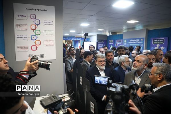 افتتاح نمایشگاه تعالی حکمرانی شهری با حضور وزیر کشور