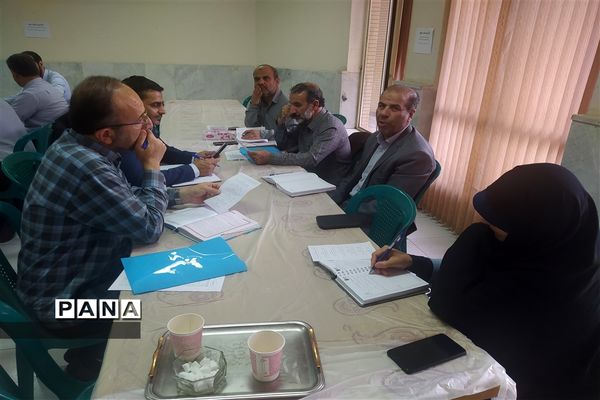 گردهمایی معاونان پرورشی  ادارت نواحی و مناطق استان اصفهان -1