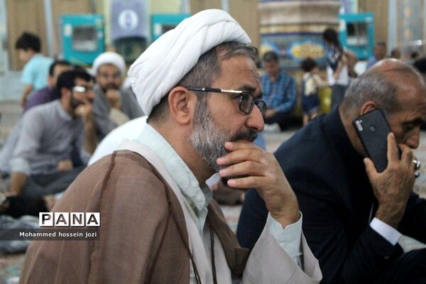 اجتماع خانوادگی خادمیاران رضوی در مسجد جمکران