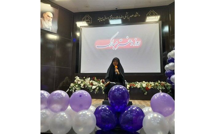 فاطمه هوشینو: انگار خدا برایم پیام خصوصی فرستاد