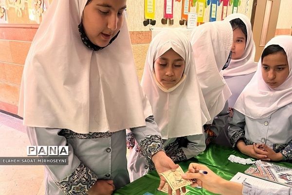 اجرای طرح ایستگاه نهج‌البلاغه در دبستان دخترانه ایثار فشافویه