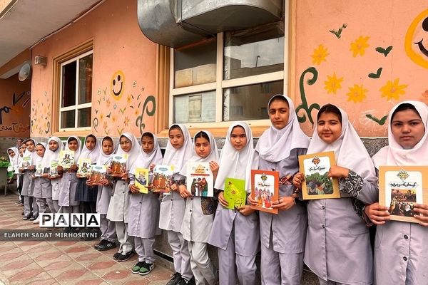 اجرای طرح ایستگاه نهج‌البلاغه در دبستان دخترانه ایثار فشافویه