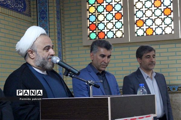 حضور خادمان حرم مطهر رضوی (ع) در اداره کل آموزش و پرورش کرمانشاه