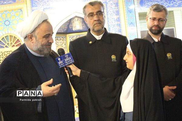 حضور خادمان حرم مطهر رضوی (ع) در اداره کل آموزش و پرورش کرمانشاه