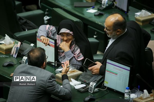 جلسه رای اعتماد مجلس به وزیرآموزش پرورش