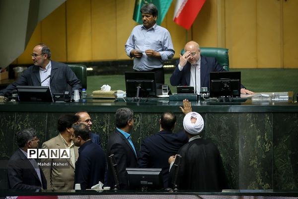 جلسه رای اعتماد مجلس به وزیرآموزش پرورش