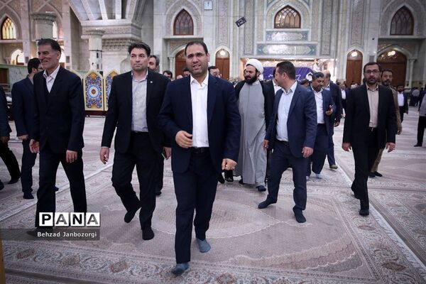 تجدید بیعت وزیر آموزش و پرورش با آرمان‌های امام راحل و ادای احترام به مقام شامخ شهیدان رجایی و باهنر