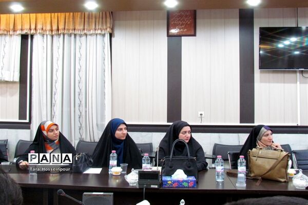 برگزاری کارگاه انتقال تجربه ویژه معلمان جوان ناحیه 3 شیراز