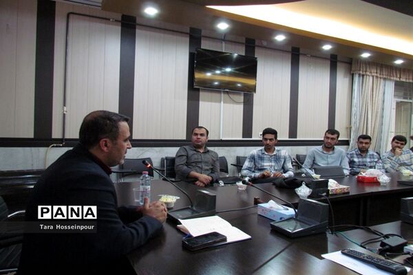 برگزاری کارگاه انتقال تجربه ویژه معلمان جوان ناحیه 3 شیراز