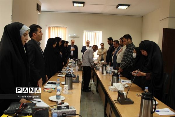 جلسه هم‌اندیشی و هم‌افزایی مدیران سازمان دانش‌آموزی شهر تهران