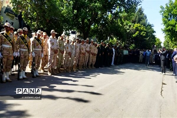 تشیع پیکر سرباز وطن از جنس آسمان در شهرستان بجنورد