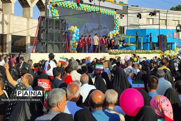 جشن بزرگ امام رضایی‌ها با شور و نوایی متفاوت در پایتخت معنوی ایران