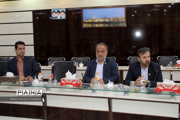 جلسه گروه بهبود کیفیت سواد‌آموزی آموزش و پرورش استان بوشهر