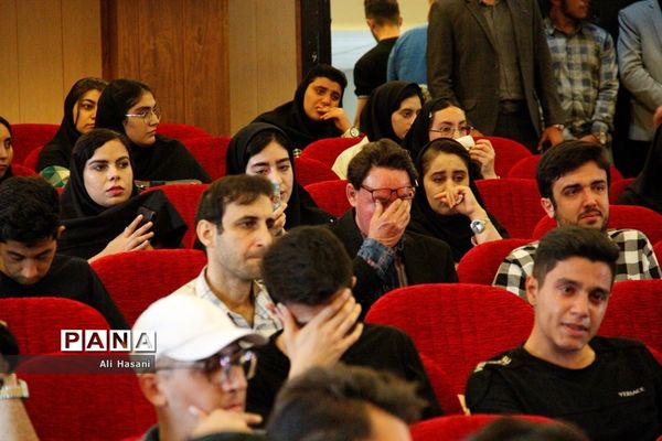 کاروان زیر سایه خورشید در ارومیه