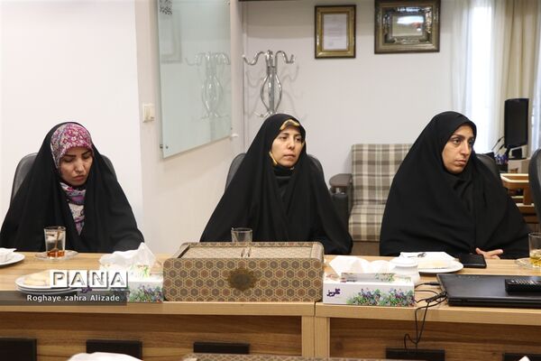 بازدید معاون پرورشی و فرهنگی ادره کل آموزش و پرورش خراسان  از خبرگزاری رضوی
