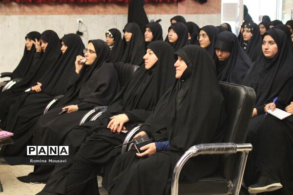 آیین افتتاحیه اردوی طلایه‌داران فردا در تبریز
