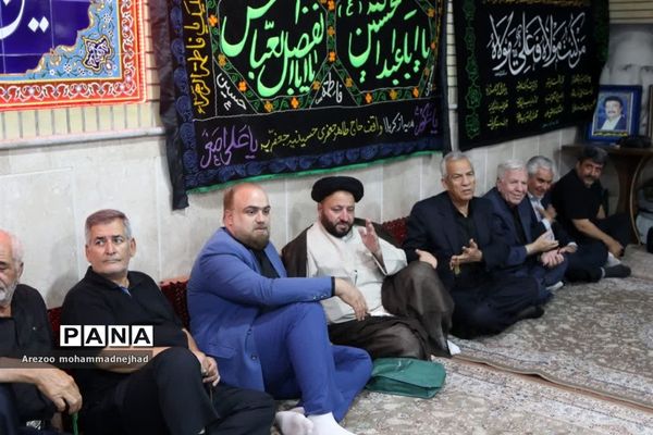 مراسم عزاداری دهه سوم محرم در حسینیه جعفری قرچک