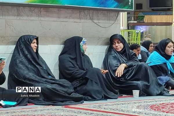 سومین کاروان دانش‌آموزان زیارت‌اولی استان بوشهر در مشهد مقدس
