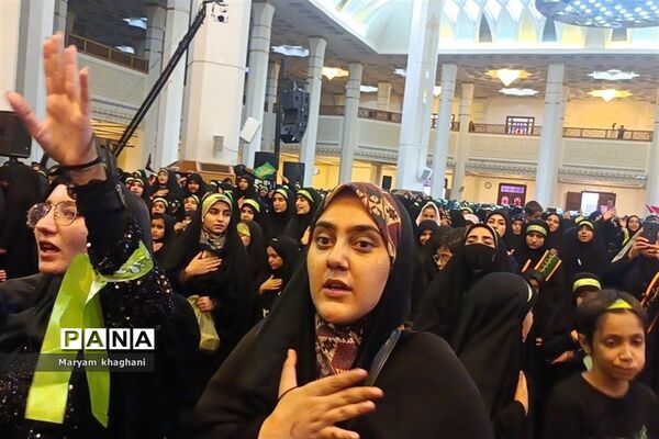 اجتماع  و عزاداری سربازان ظهور امام زمان(عج) در حرم مطهر احمد ابن موسی (ع)