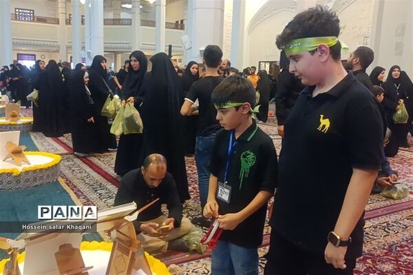اجتماع  و عزاداری سربازان ظهور امام زمان(عج) در حرم مطهر احمد ابن موسی (ع)
