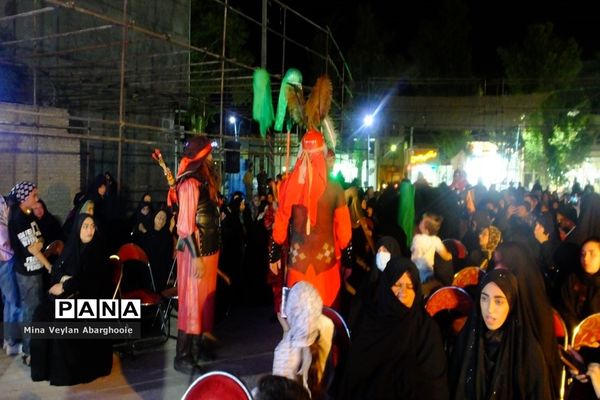 اجرای نمایش مذهبی اسیران عشق در شهرستان پیشوا