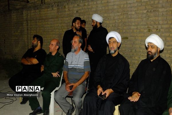 اجرای نمایش مذهبی اسیران عشق در شهرستان پیشوا