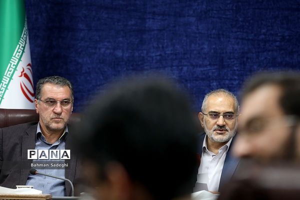 نشست خبری  معاون پارلمانی رئیس جمهور