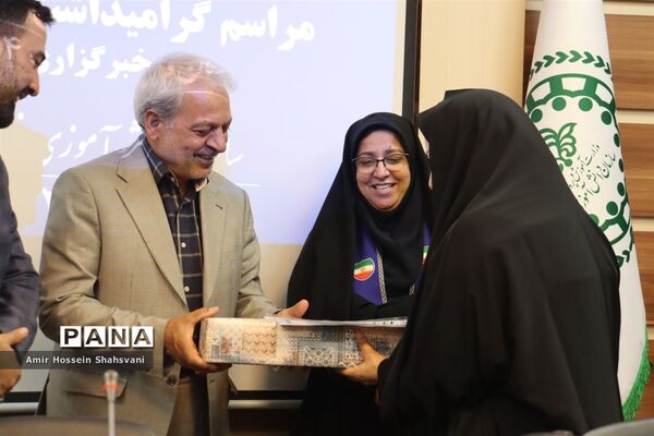 مراسم گرامیداشت روز خبرنگار در مشهد