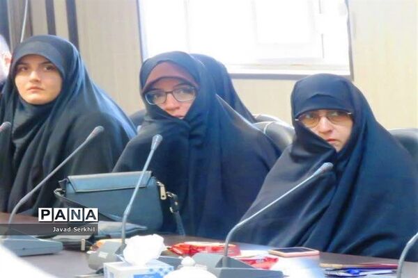 آیین تجلیل از اعضای فعال مدارس مجری طرح تیم پیشرفت مدرسه کانون بسیج فرهنگیان
