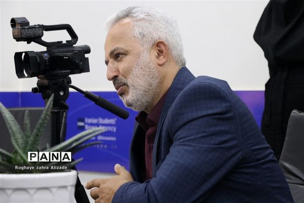 بازدید مدیر کل قرآن ، عترت و نماز وزارت آموزش و پرورش از خبرگزاری ایسنا و ایکنا