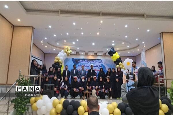 شرکت دانش‌آموزان دبیرستان قدس در مرحله استانی المپیاد آماده
