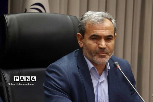 آیین تکریم و معارفه مدیر‌کل آموزش و پرورش آذربایجان شرقی