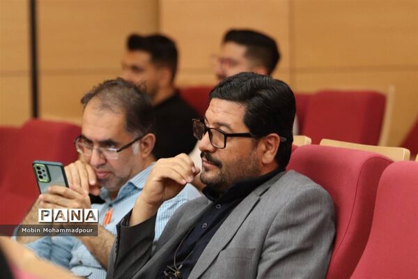 سومین نشست خبری شهردار تبریز