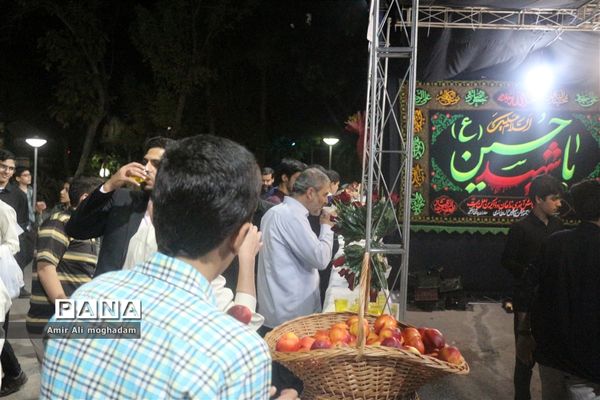 عزاداری دانش‌آموزان قرآنی سراسر کشور در آخرین شب از مسابقات قرآن ،عترت و نماز