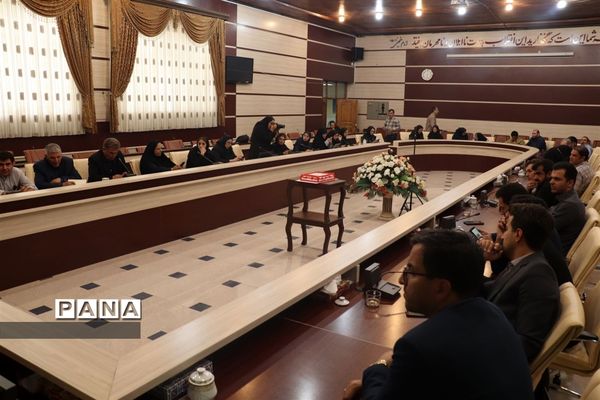 نشست خبری فرماندار سراب