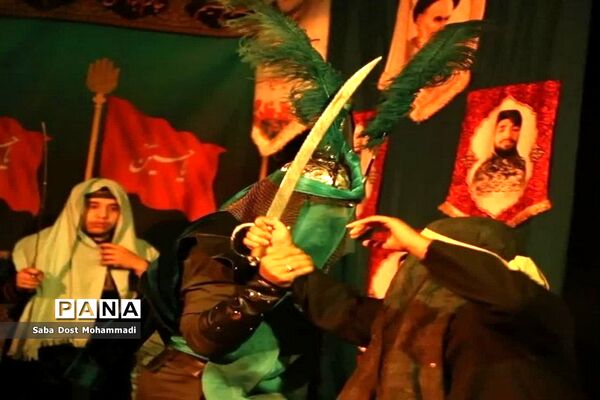 اجرای نمایش ذبیح‌الله در سمنان