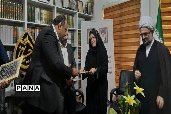 نشست اصحاب رسانه در شهرستان نور