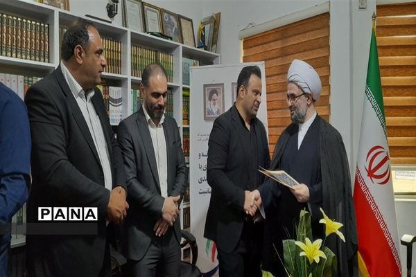 نشست اصحاب رسانه در شهرستان نور