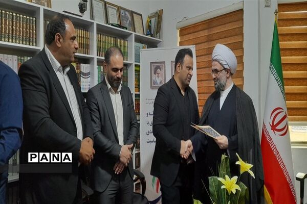نشست اصحاب رسانه در شهرستان نور