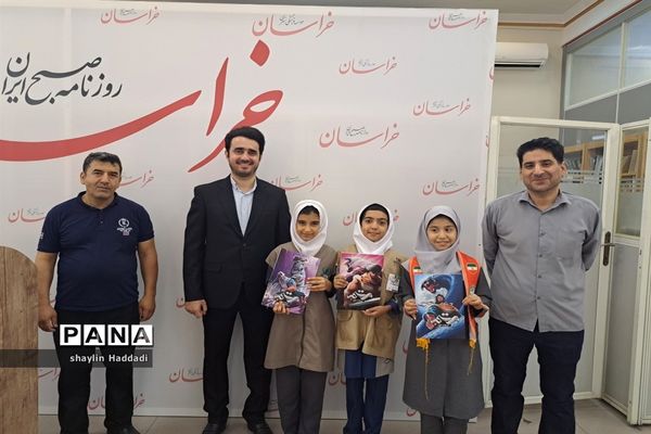 ‌حضور خبرنگاران پانا استان خراسان رضوی در دفتر روزنامه خراسان