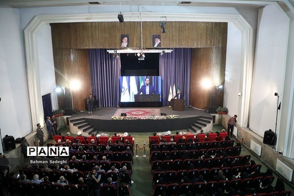 افتتاحیه دوره‌های توانمندسازی نیروهای مدارس غیر دولتی کشور